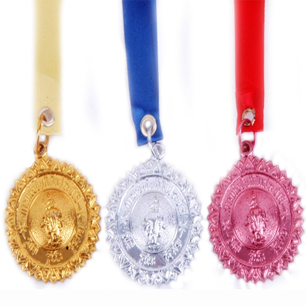 เหรียญรางวัลโลหะเล็ก ช้าง 3 เศียร 4 cm. ทอง , เงิน ,ทองแดง ( ไม่รวมริบบิ้น )